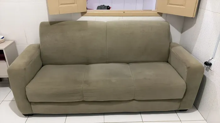 Sofá 1 poltrona de 3 lugares
