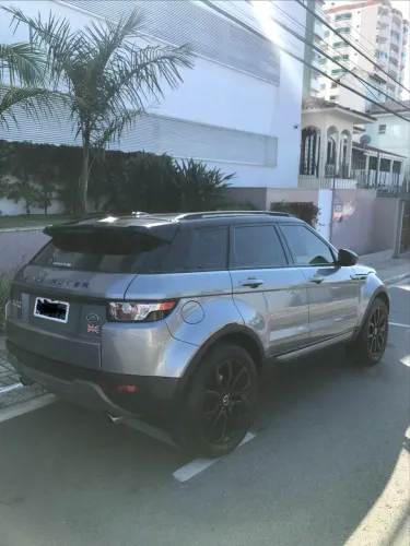 Land Rover Range Rover Evoque Pure Tech 2.0 Aut. 5P 2015