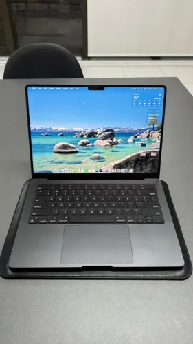 MacBook Pro 14" M4 lmpecável - GARANTIA ATÉ SET/2026 PELA APPLE