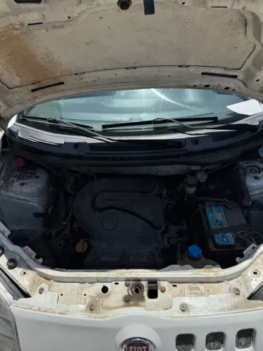 Fiat Uno Sporting 1.4 EVO Fire Flex 8V 4P 2015