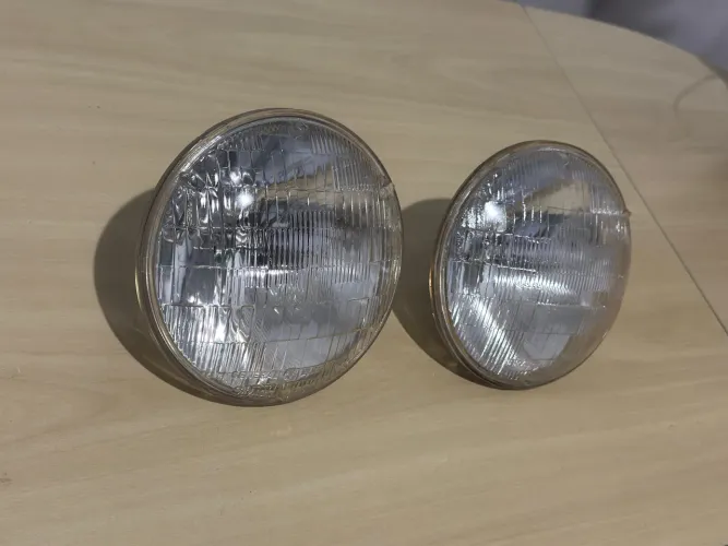 Par de Farol G&E - Originais - 180mm - Linha Anos 60 70 80