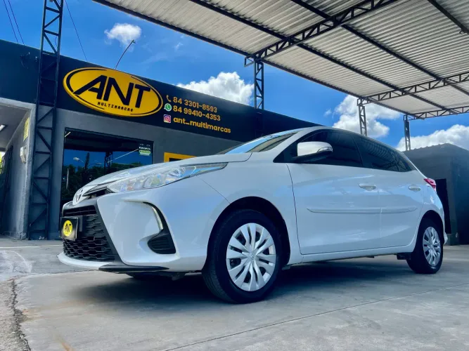 Toyota Yaris XL 1.5 Flex 16V 5P Aut. 2023