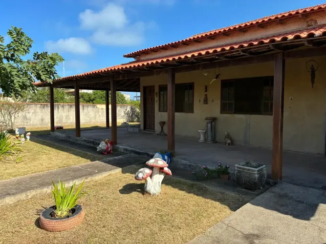 ÓTIMA CASA NA PRAIA DO DENTINHO em Praia Sêca - Araruama - RJ