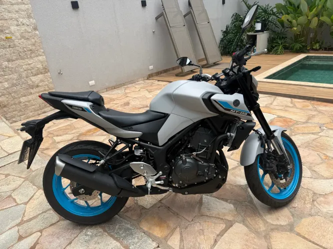 Moto praticamente 0 km