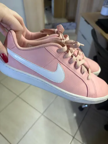 Tênis Nike Court Royale original