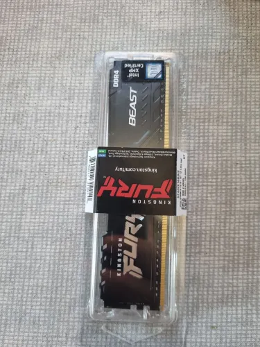 Memória Kingston Fury Beast 8GB DDR4 3200MHz CL16 - Excelente Estado