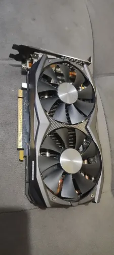Placa de vídeo GTX 960 de 2 GB zotac funcionando direitinho