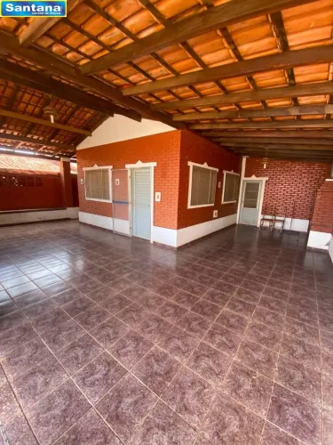 Casa com 3 dormitórios à venda, por R$ 90.000 - em condomínio fechado - Caldas Novas/GO