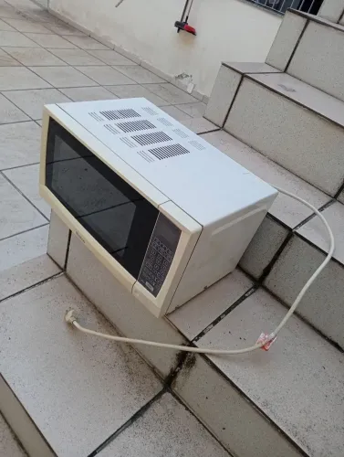 Microondas Philco 20 L