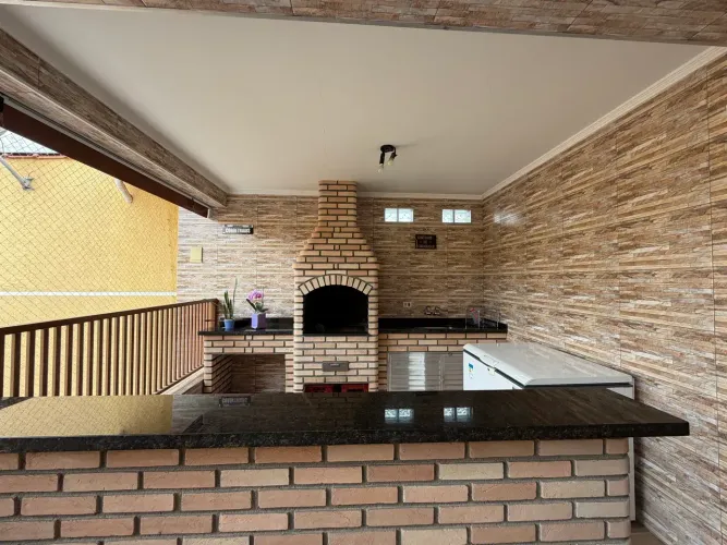 Casa para venda possui 187 metros quadrados com 2 quartos