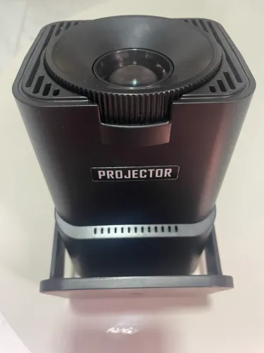 Projetor HY320