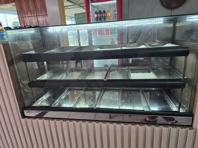 Vitrine quente de expor salgados