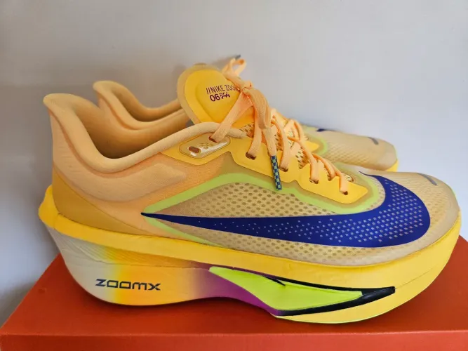 Tenis Nike Zoom Fly 6 N°41