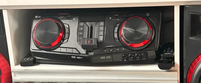 Mini System LG XBOOM, linha CJ87