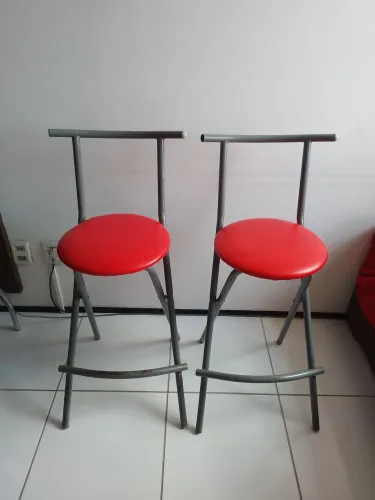 Vendo 2 Banquetas