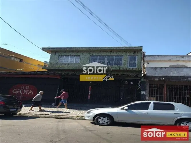 PREDIO COMERCIAL Á VENDA: