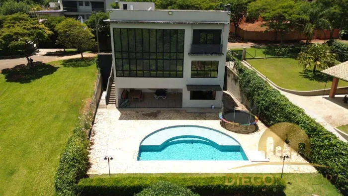 CASA DE ALTO PADRÃO À VENDA EM CONDOMÍNIO À BEIRA DA REPRESA