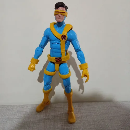 Cyclops Custom Marvel legends.