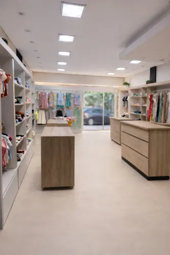 Loja de Roupas Infantil e Juvenil à Venda - R$230.000,00 Negócio Consolidado