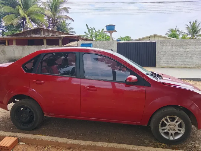 Ford Fiesta Sed. 1.6 8V Flex 4P 2009