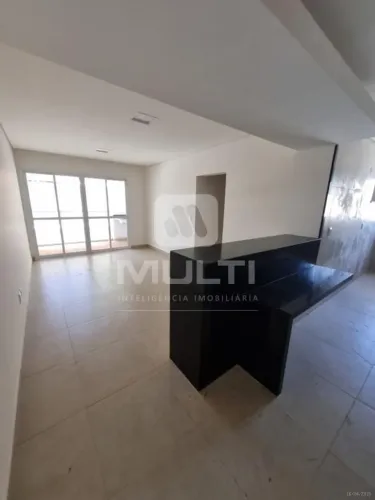 Apartamento - ALTO UMUARAMA