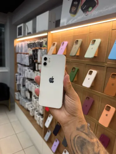 iPhone 12 128gb branco lindo