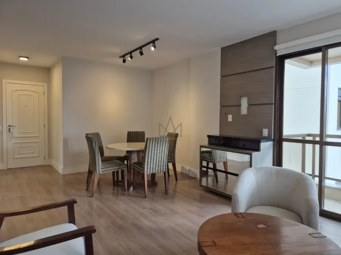Apartamento 2 dormitórios Centro de Florianópolis