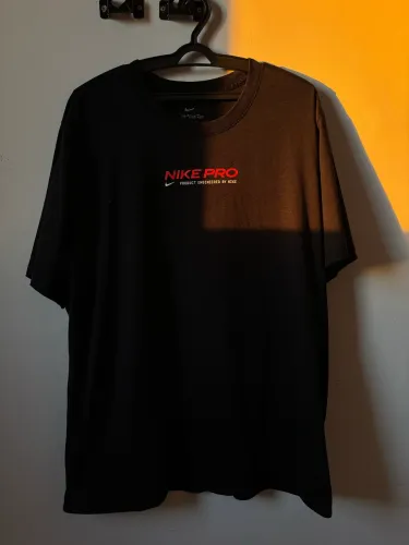 Camiseta Nike pró