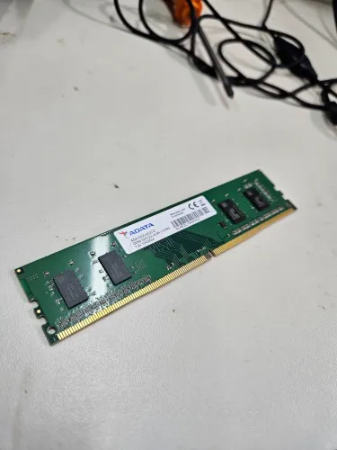 Memória RAM DDR4 4GB 3200MHZ ADATA