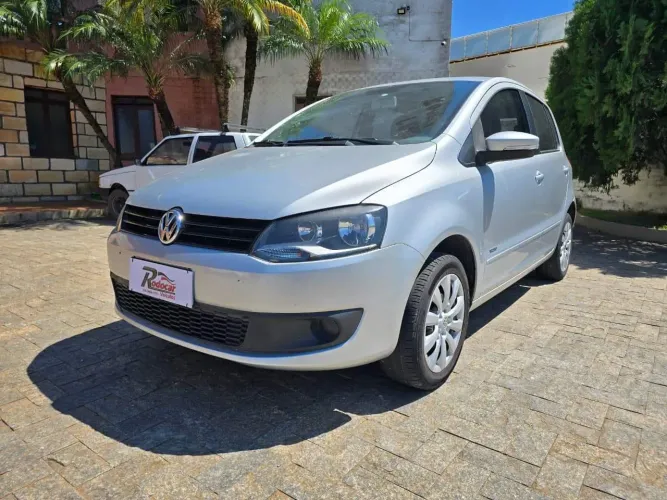 Volkswagen Fox 1.0 MI Total Flex 8V 5P 2014