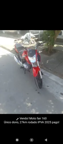 Vendo moto fan 160 único dono
