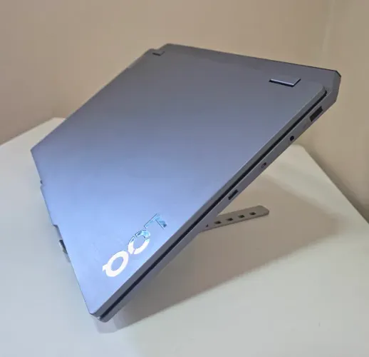 Lenovo LOQ 15 | Ryzen 7 | RTX 4070 | 16GB RAM DDR5 | 1 ANO DE USO