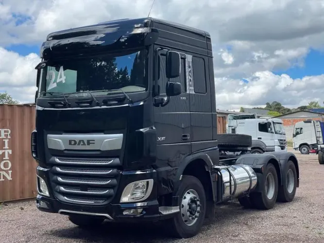 DAF XF 530 6X4 ANO 2024 EURO 6 - COM APENAS 155 MIL KM - EM ESTADO DE NOVO