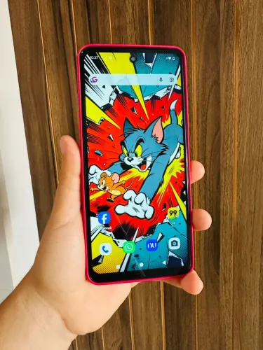 Moto G04S