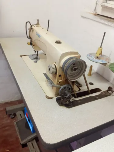MAQUINA INDUSTRIAL RETA