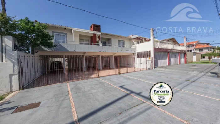 Ótimo Investimento em Caiobá! Verão ou Locação Temporada!