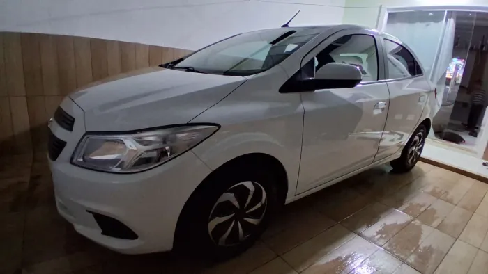 Chevrolet Onix JOY Hatch 1.0 8V Flex Mec. 4P 2018