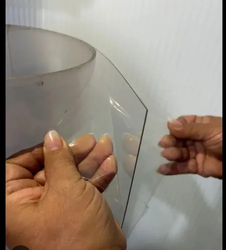 Folha de policarbonato transparente 2 mm