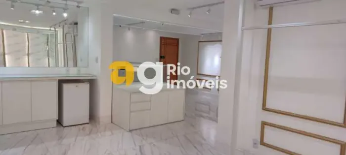 Sala : / Comercial / Vila Valqueire