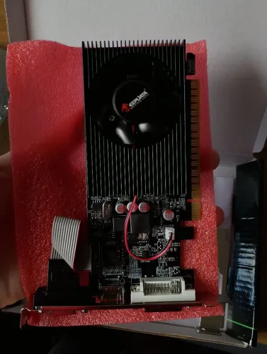 Placa de vídeo NVIDIA GeForce GT 730