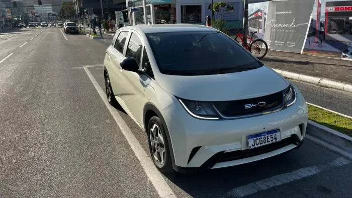 BYD Dolphin EV (Elétrico) 2024