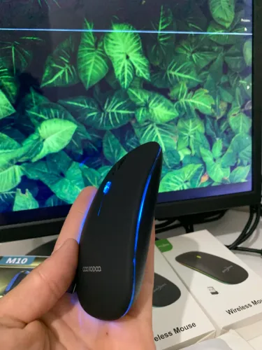 Mouse sem fio com conexão 2.4G + Bluetooth RGB com três toque DPI