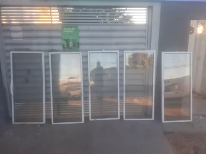 05 Portas vidro duplo para Câmara Fria