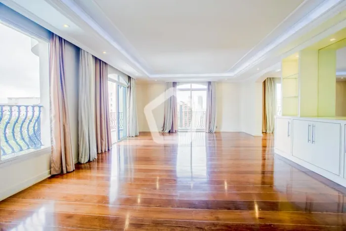 Apartamento em Vila Andrade