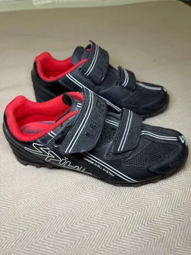 Sapatilha de Ciclismo MTB Spiuk Uhra Preta Tam 36 BR (Com Tacos) - Leia a Descrição