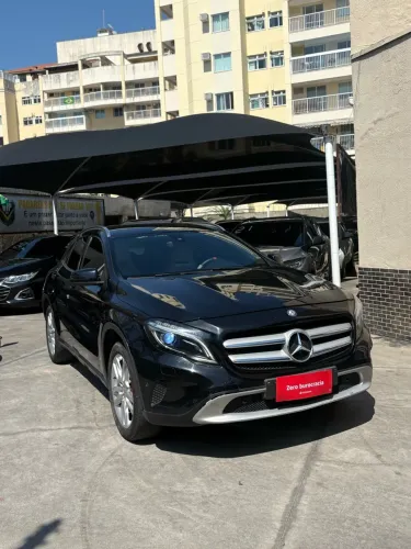 Mercedes-Benz GLA 200 Adv. 1.6/1.6 TB 16V Flex Aut. 2016