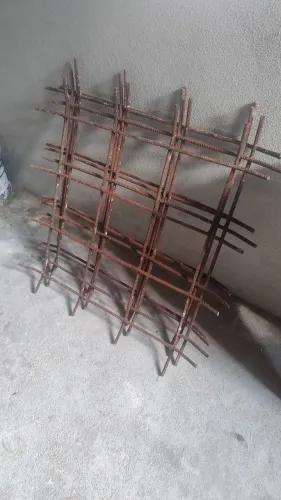 2 Sapatas 80x80 de ferro 3/8