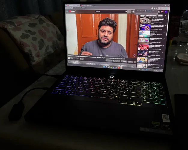 Notebook Gamer Lenovo Legion 5 - 2026 (R7 8745HX/32Gb RAM/RTX 5060/1Tb M.2/OLED 16" 165Hz)