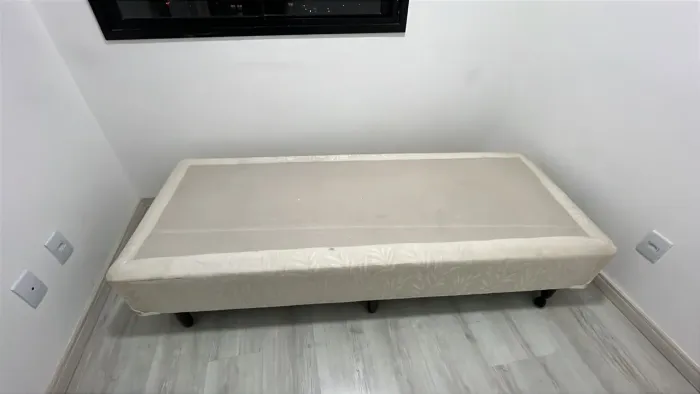 Box solteiro