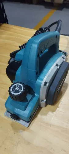 Plaina eletrica 127V Makita 580w 